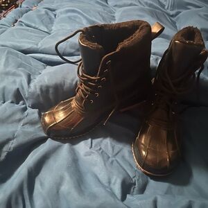 Black Winter Duck Boots
